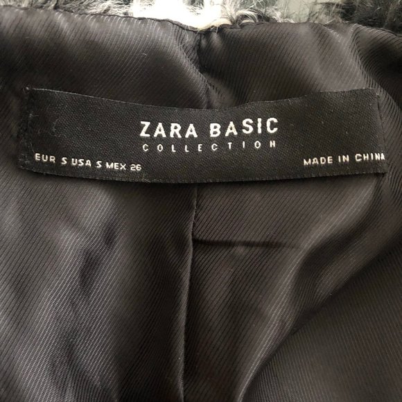 Zara Basic Collection Fuzzy Coat with Loop Hook Closures in Black & White Size S - Picture 10 of 16